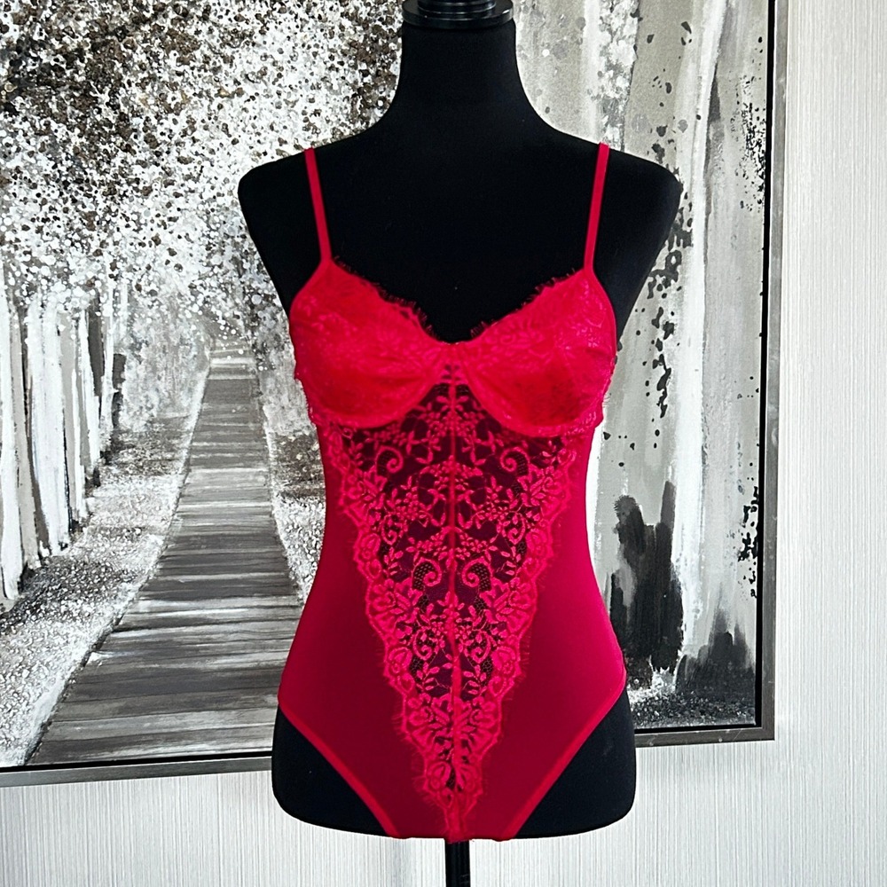 Princess Polly Womens Red Forbidden Romance Lace Bodysuit NWT - Size‎ 8